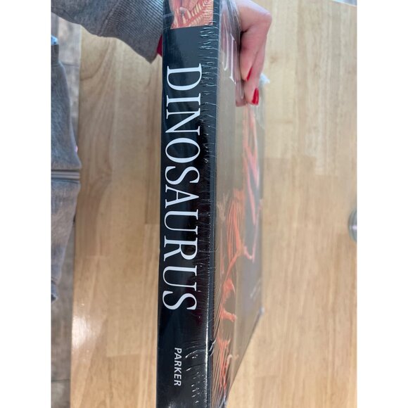 Dinosaurus: The Complete Guide To Dinosaurs By Steve Parker Brand New - Picture 3 of 6